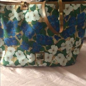 Dooney and Bourke leather tote bag